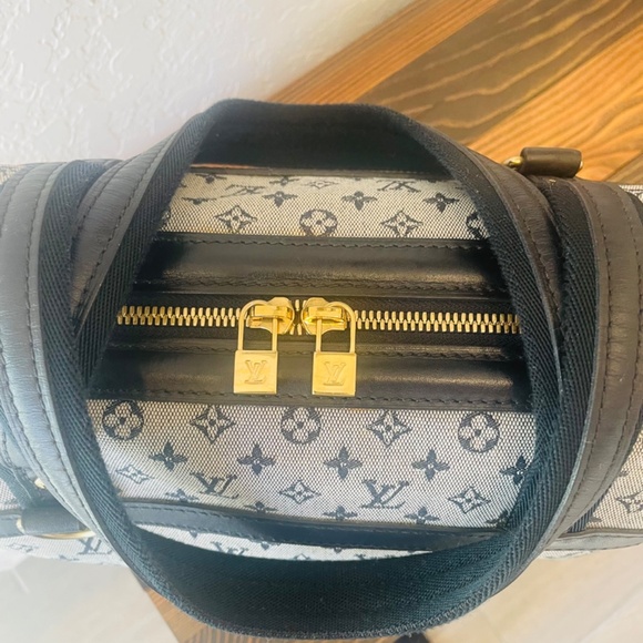 EUC Louis Vuitton Mini Monogram Josephine - Navy Blue - Picture 5 of 14